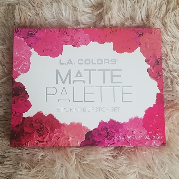L.A. Colors Other - 👉3 /20 L.A. Colors Matte Palette